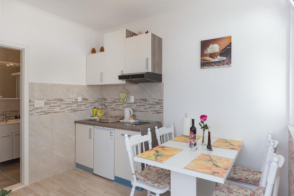 Apartments Olive Mlini Ngoại thất bức ảnh